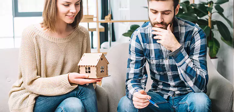 Why Homeowners Trust Austin Home Buyers to Sell House With Liens in Austin